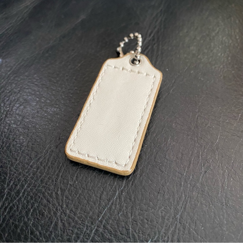 Coach keychain tag - Picture 8 of 8